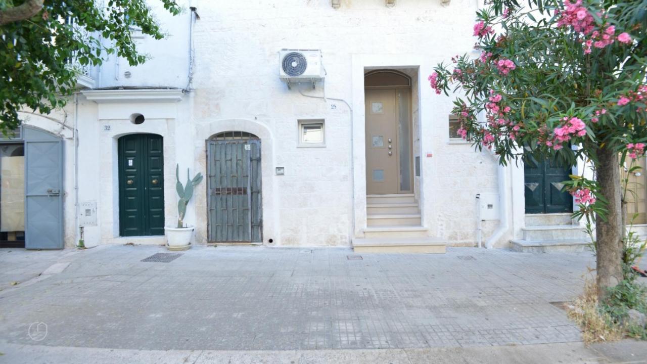 オストゥーニ Casa Flo - Con Vista Sul Parcoヴィラ エクステリア 写真